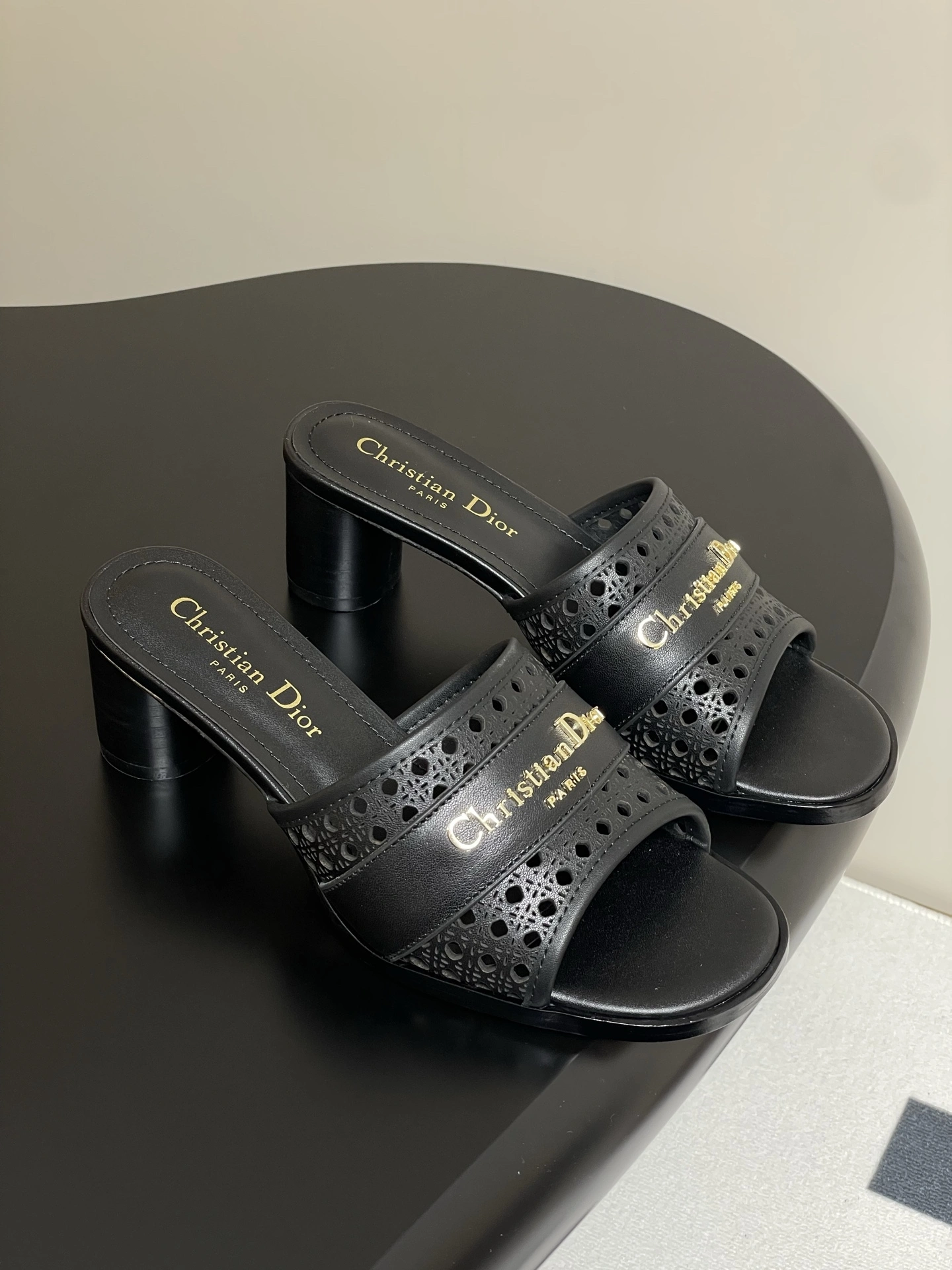COCO-- 4ior KDO291MLC_S900 Calfskin D-Lane Heel height：5.5CM item:E-X000H1628